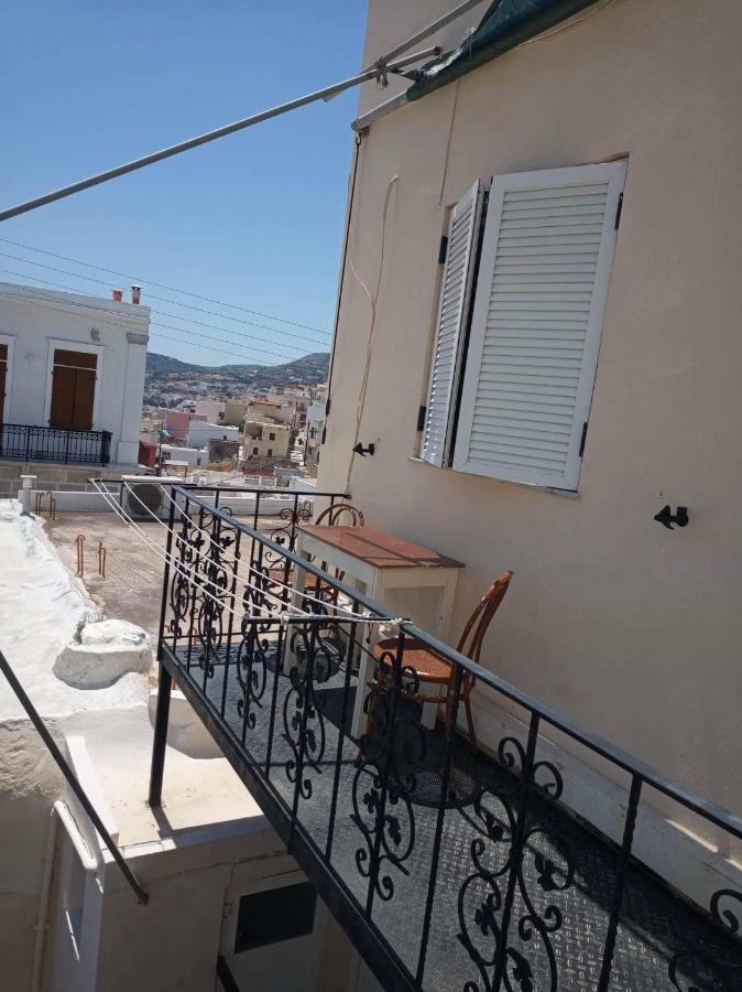 Soullas Apart -Ελλαδα- Apartman Ermúpoli Kültér fotó